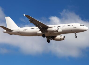 avion_express_airbus_a320_aircraft.jpg