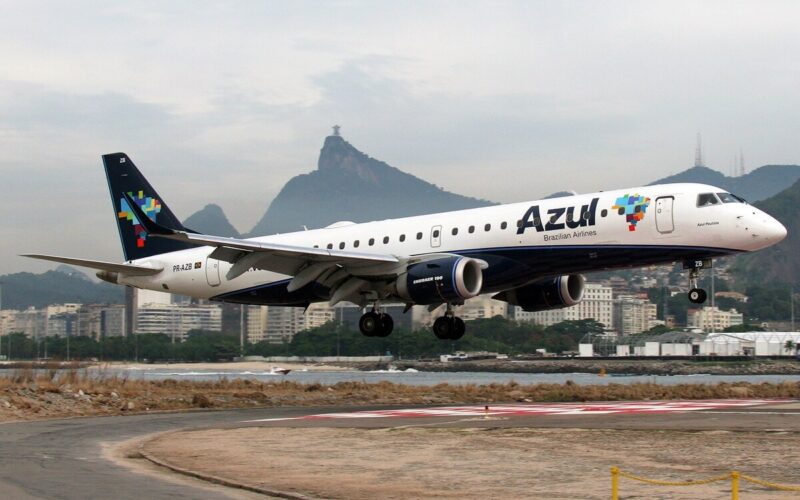 azul-brazilian-airlines-embraer-punctual-airline.jpg