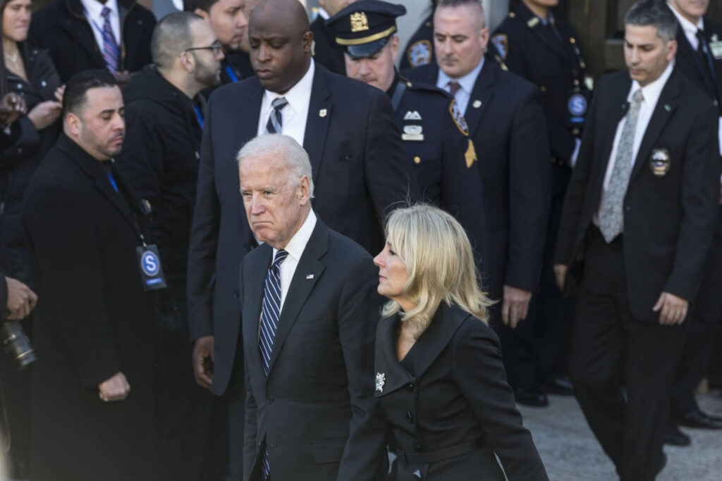 bidens_evacuated_after_plane_enters_restricted_airspace.jpg