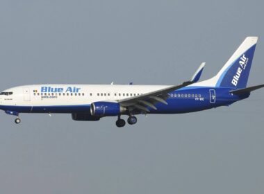 blue_air_boeing_737.jpg