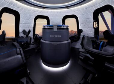 blueorigin-gallery-crew-capsule-interior.jpg