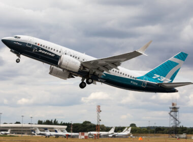 B737 Max 8