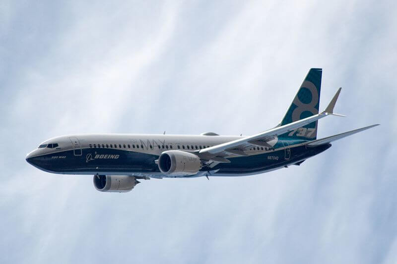 boeing_737-8_max_n8704q_27946580010_rotated-2.jpg