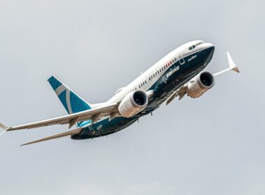 Boeing 737 MAX 10