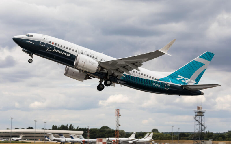 boeing_737_max_7_taking_off.jpg