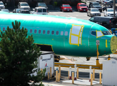 boeing_737_max_airliner_on_a_train_car_outside_the_renton_factory-1.jpg