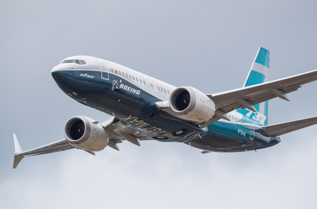 boeing_737_max_during_farnborough_air_show_2018.jpg