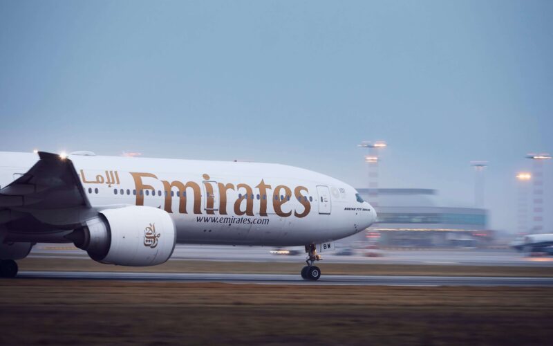 boeing_777-300er_emirates_airline_on_runway_during_take_off.-min.jpg