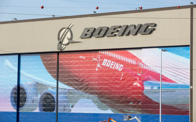 boeing_assembly_line_in_washington.jpg