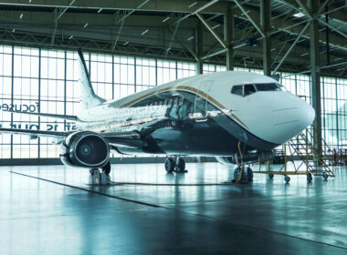 boeing_at_the_hangar-1.jpg