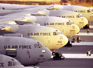 boeing_c-17_globemaster_iii.jpg