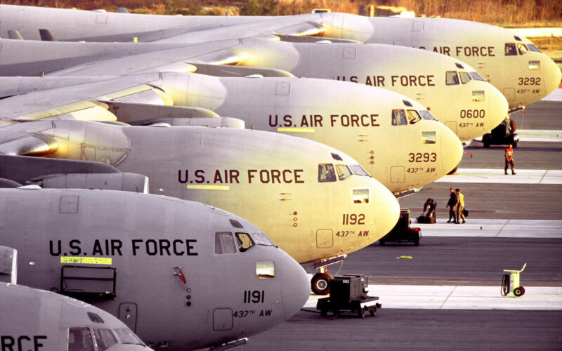 boeing_c-17_globemaster_iii.jpg