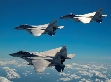 boeing_f-15qa_jets_flying_in_formation-6.jpg