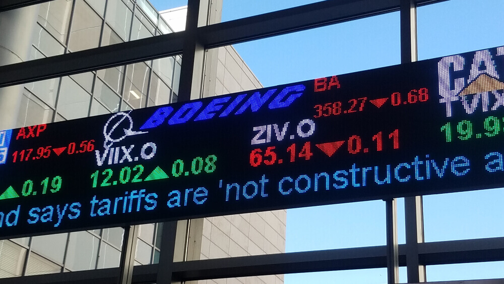 boeing_stock_information_on_a_led_screen.jpg