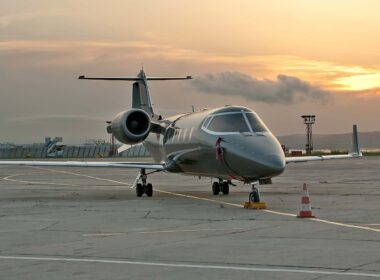 bombardier_learjet_60.jpg