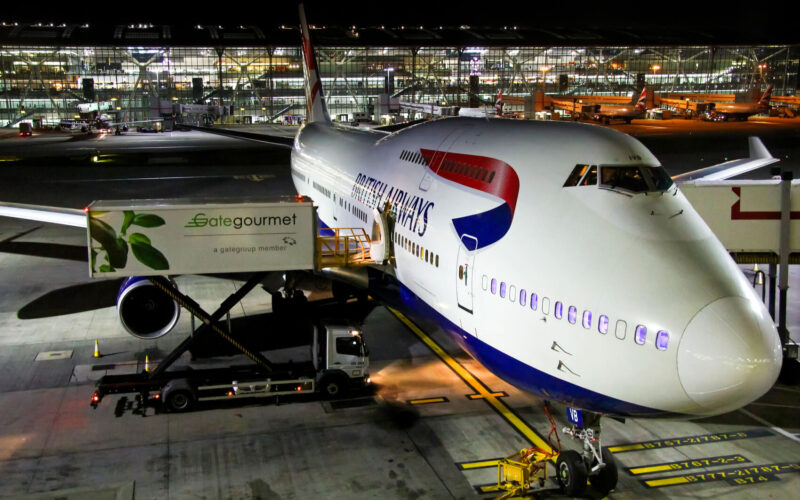 british_airways_boeing_747_at_heathrow_airport-1.jpg