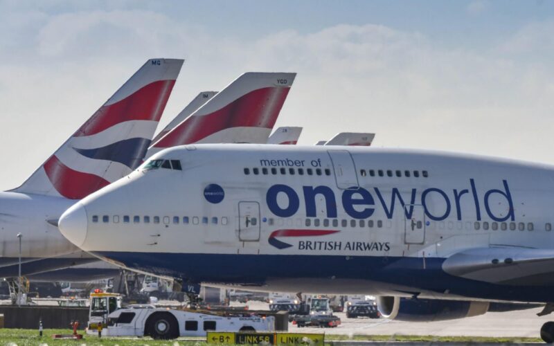 british_airways_boeing_747_taxiing_at_london_heathrow_airport_lhr.jpg