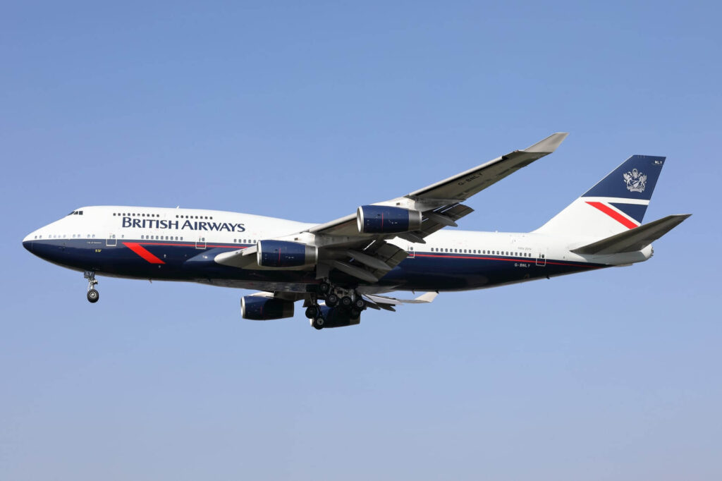 british_airways_boeing_747_with_the_classic_landor_livery.jpg