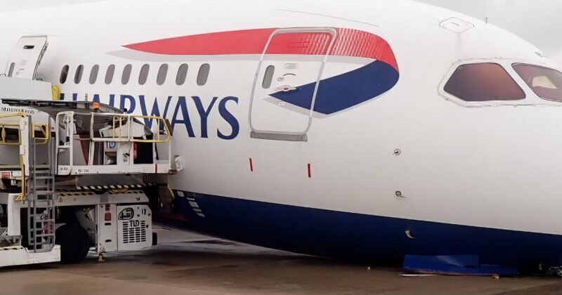 british_airways_boeing_787-8_g-zbjb_crop.jpg