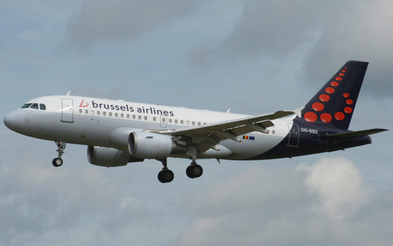 brussels_airlines_a319-112_oo-ssg_landing_at_brussels_airport_1.jpg