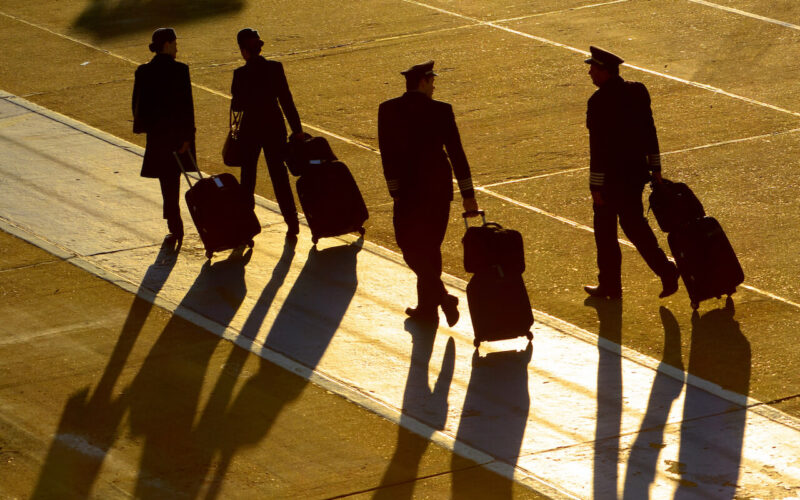 canadian_flight_crew_detained_after_drug_bust.jpg