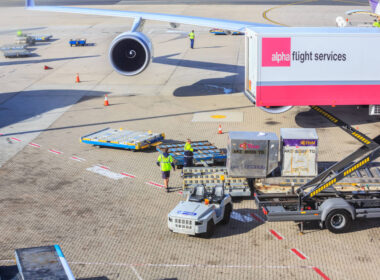 cargo_loading_at_sydney_airport.jpg