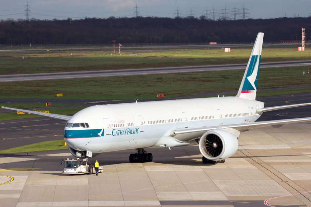 cathay_pacific-12-1.jpg