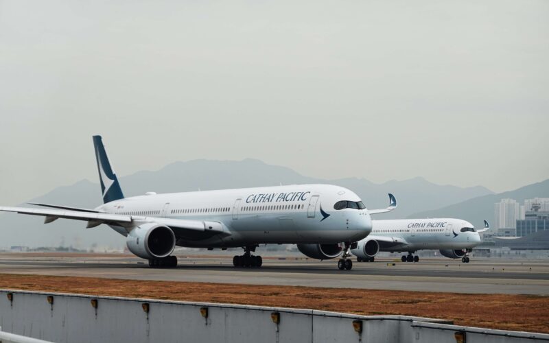 cathay_pacific_-1.jpg