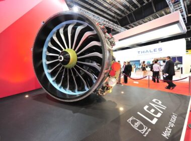 cfm_international_leap_high-bypass_turbofan_engine_on_display_at_singapore_airshow.jpg