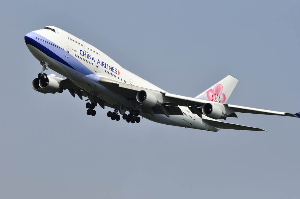 china_airlines_boeing_747_departing_frankfurt_airport_fra.jpg