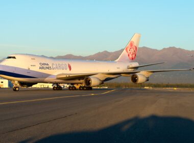 china_airlines_cargo_b747.jpg