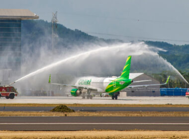 citilink_new_flights_to_frankfurt_and_jeddah_water_salute-1.jpg