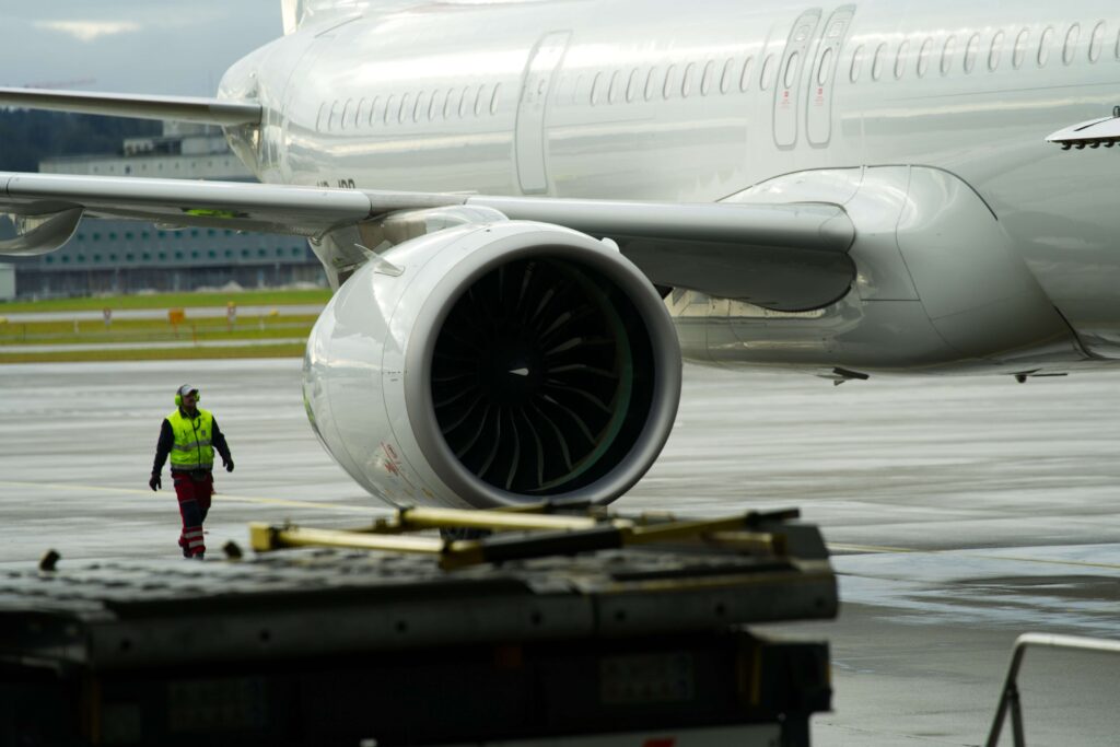 close-up_of_engine_of_parked_airbus_a321.jpg