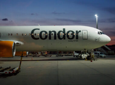 condor_airlines_boeing_767_maintenance_at_dusk.jpg