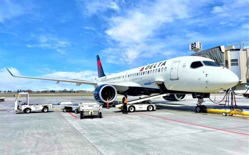 delta_air_lines_airbus_a220.jpg