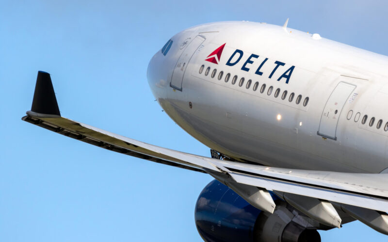 delta_air_lines_airbus_a330-2.jpg