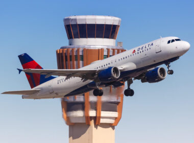 delta_air_lines_suspends_codeshare_with_aeroflot.jpg