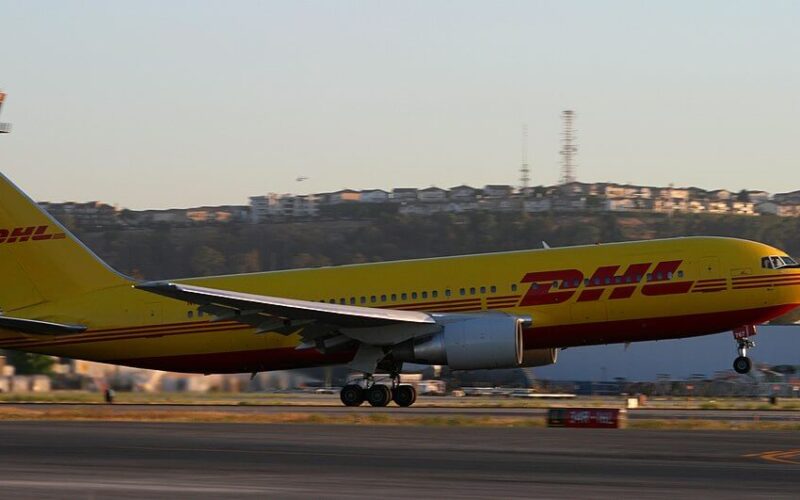 dhl_boeing_767_aircraft_landing.jpg