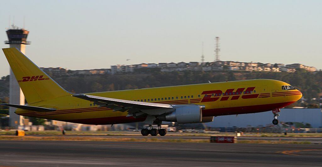 dhl_boeing_767_aircraft_landing.jpg