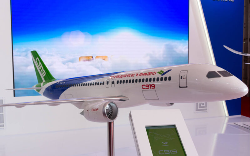 display_model_of_comac_c919_at_moscow_airshow_maks.jpg