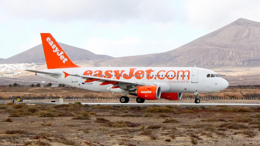 easyjet_a319_g-ezin.jpg