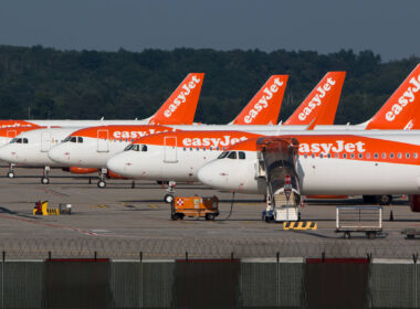 easyjet_airbus_a320_aircraft_parked_at_milan_malpensa_airport_mxp.jpg