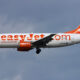 easyjet_boeing_737_landing_at_madrid_bajaras_airport_mad.jpg