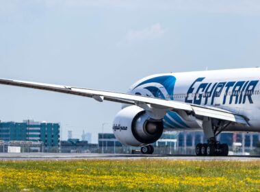 egypt_air_boeing_777-300_takeoff.jpg