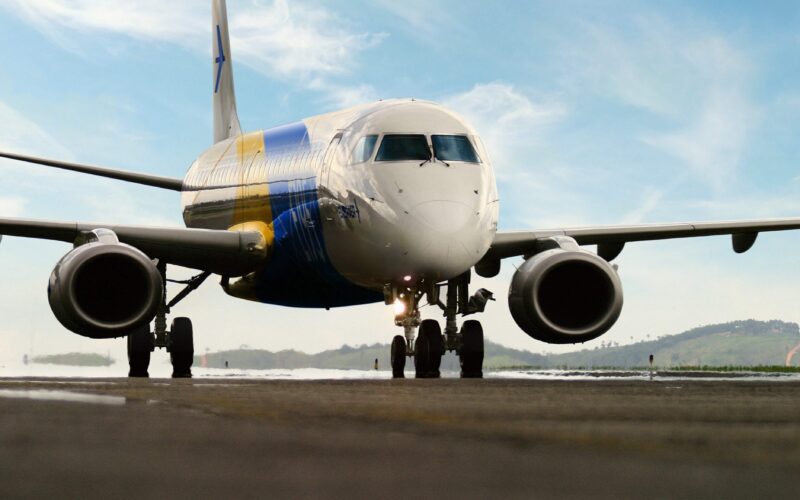 embraer_e195-1.jpg