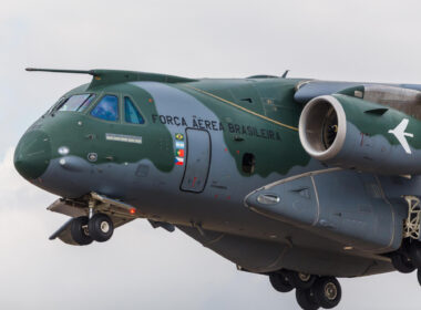 embraer_kc-390_at_riat-1.jpg