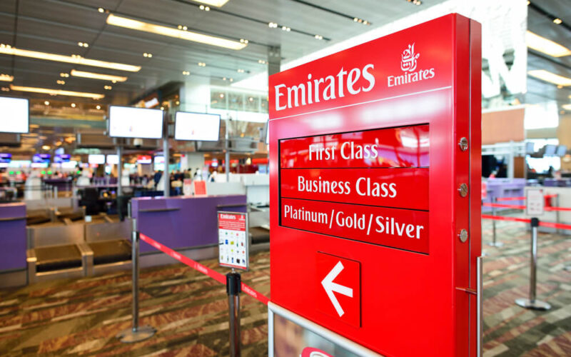 emirates-check-in-counter-at-singapore-changi-international-airport.jpg