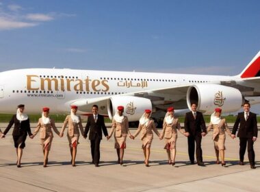 emirates-crew.jpg