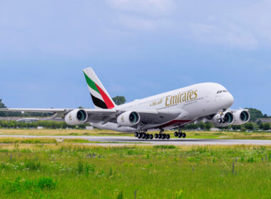 emirates_a380_.jpg