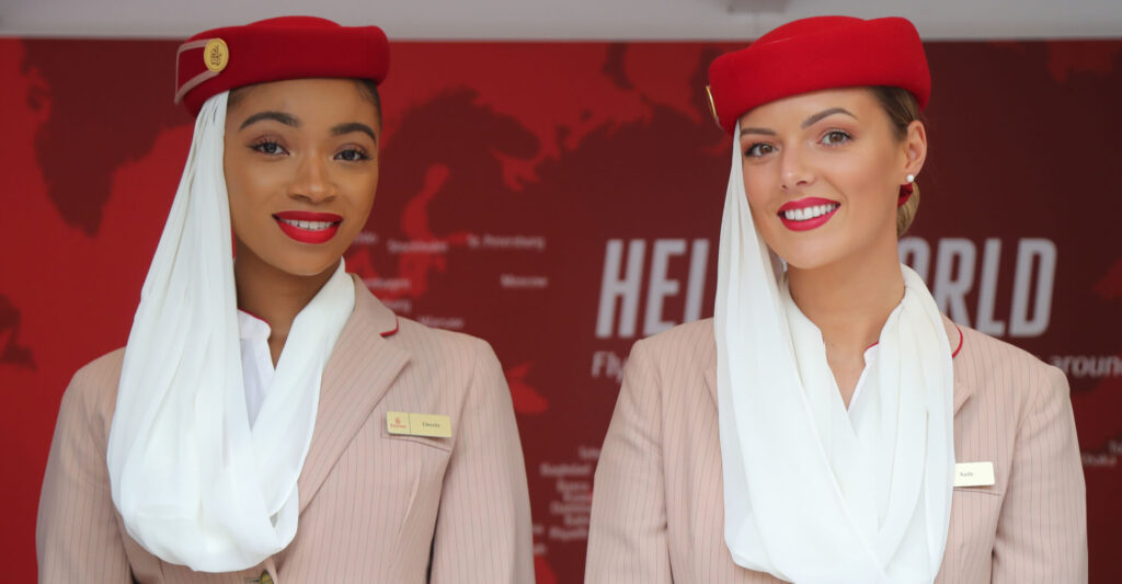 emirates_flight_attendants.jpg